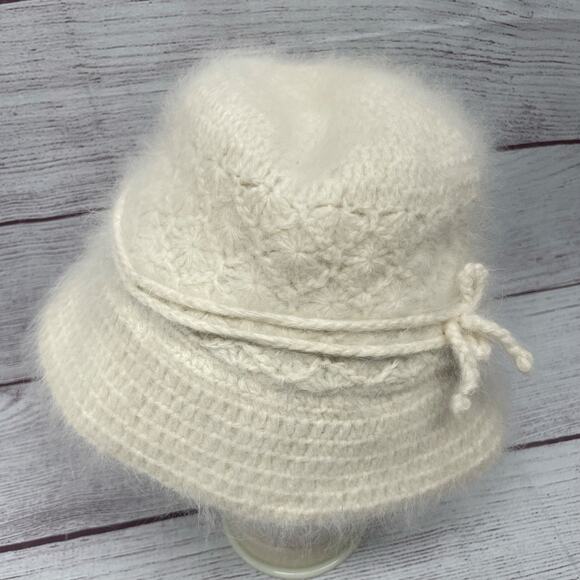 H&M Accessories - H&M White angora hair bucket hat One size